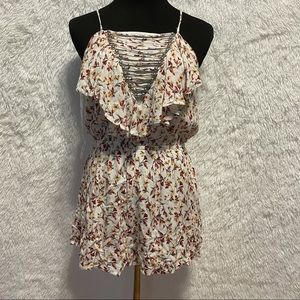 Vary J Women’s White Floral Sleeveless Romper